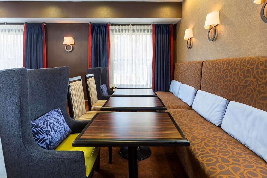Mineral Ridge Hampton Inn By Hilton Youngstown-West I-80 מסעדה תמונה